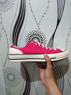 Sepatu converse