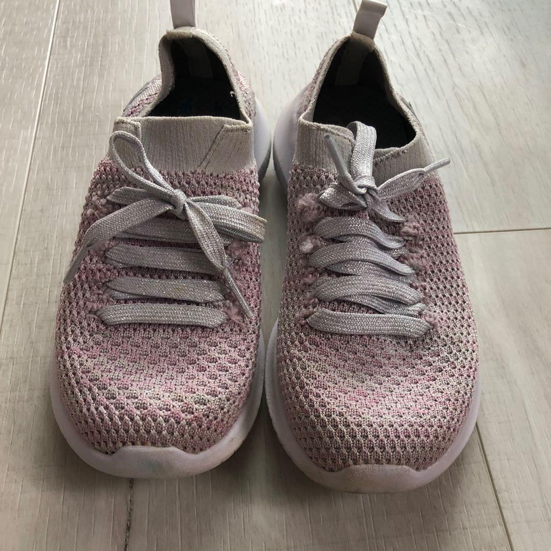 Girls no lace new arrivals sneakers