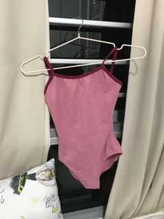 (Category: ) located in . Submitted by buymythingsineedmoney (Listing ID 1079913800, Image 1). Description: .