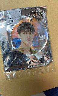 （分類：）位於 。 由 starrainnight 提交（商品編號 1079942951，圖片 1）。簡介： 。