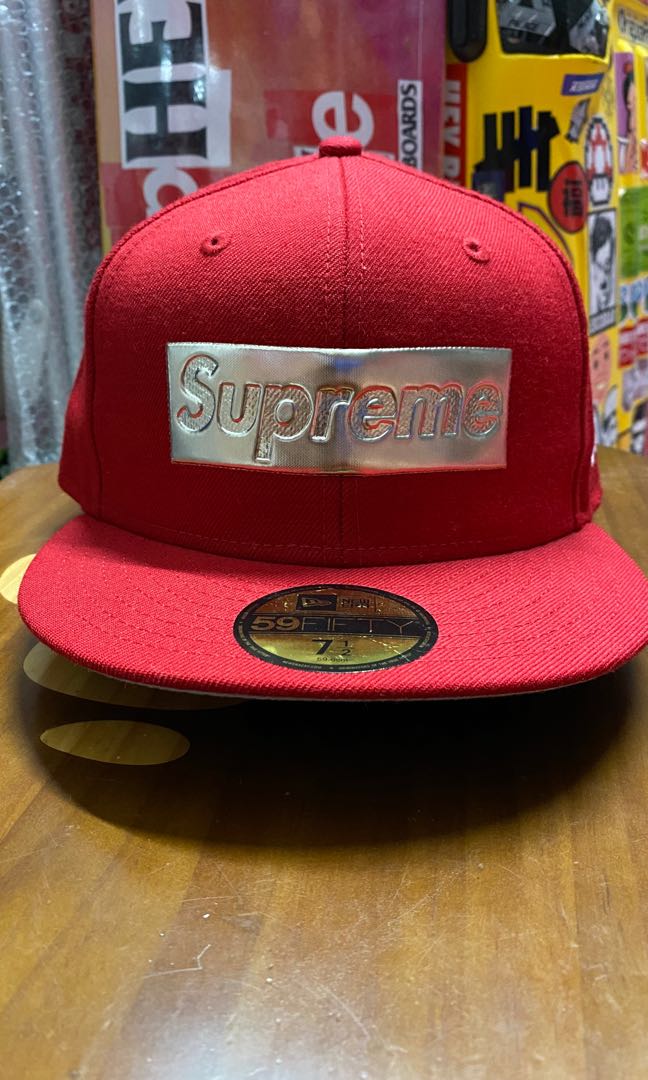 Supreme Metallic Box Logo Original Men s Fashion Watches