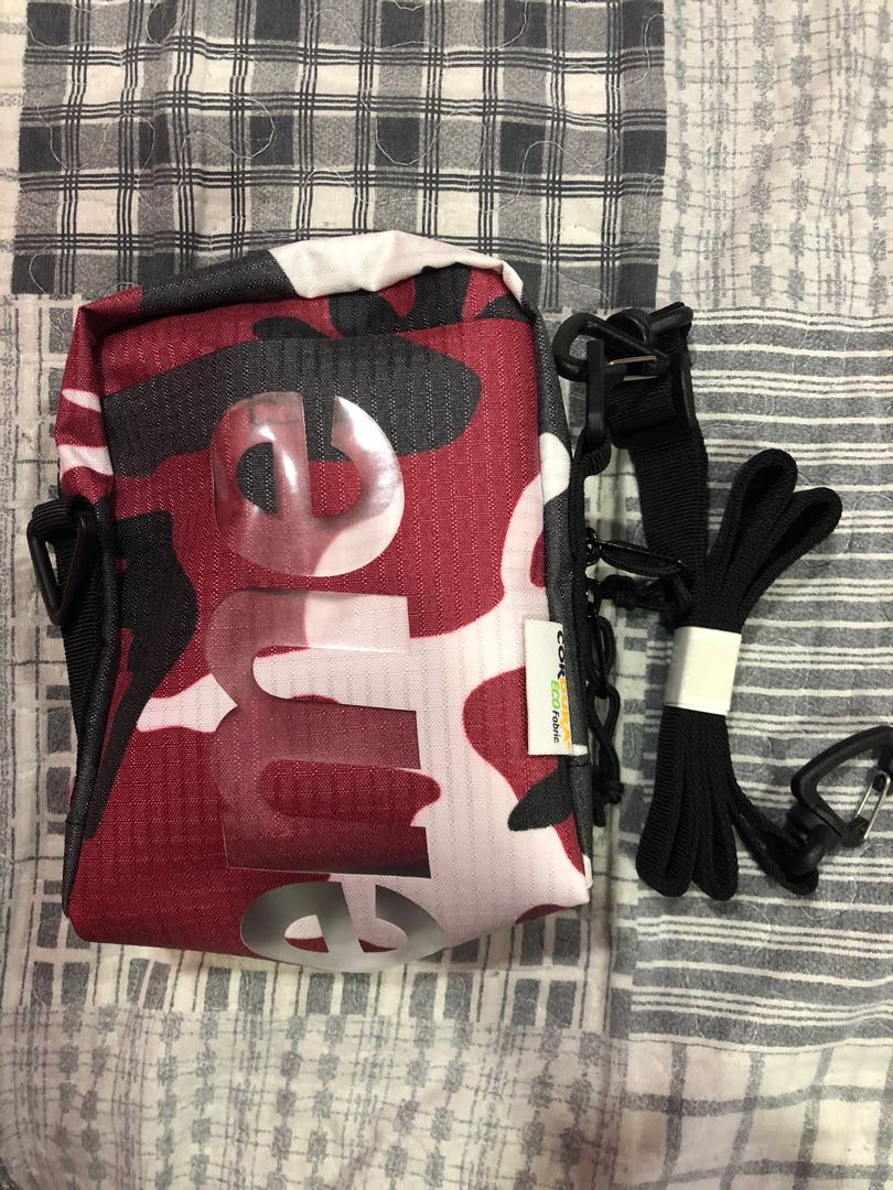 SUPREME NECK POUCH CORDURA SS21 (RED CAMO)