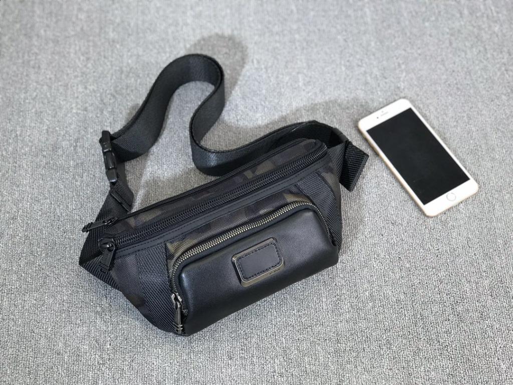 TUMI WAIST BAG Men s Fashion Bags Sling Bags on Carousell