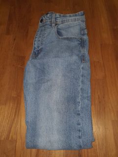 (Category: ) located in . Submitted by at1206ta (Listing ID 1079958362, Image 1). Description: .