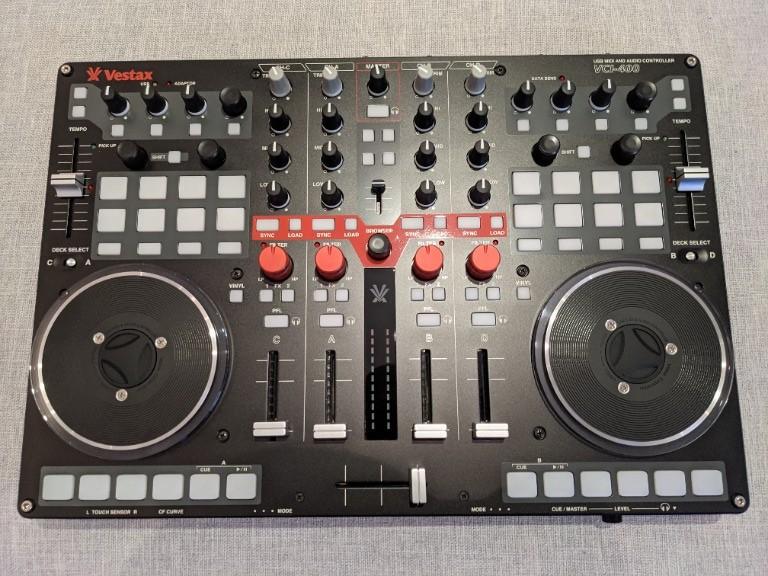 Vestax VCI 400 DJ 打碟機controller (midi), 音響器材, 可攜式音響