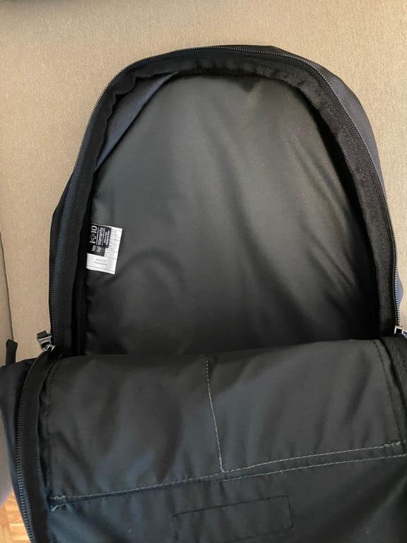 Victorinox Altmont 3.0 Standard Backpack/Victorinox 背囊, 男裝, 袋, 背包