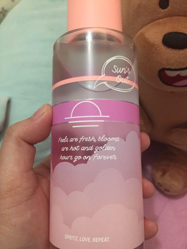 Pink warm and cozy sun daze 2025