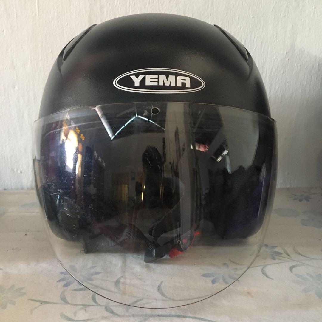YEMA Single Visor Helmet Black, Motorbikes on Carousell