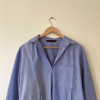 (Category: ) located in . Submitted by lysa.closet (Listing ID 1079789108, Image 1). Description: .