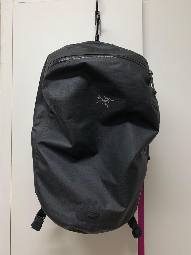 granville 16 zip backpack