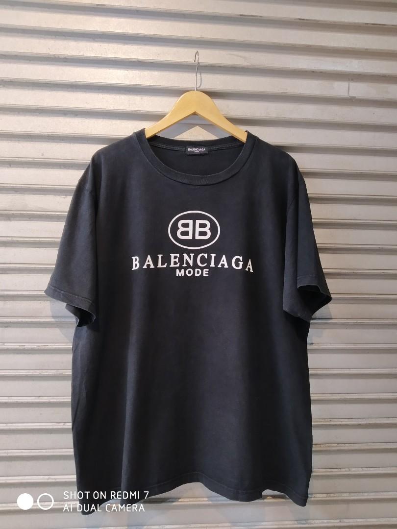 Harga t shirt hotsell balenciaga