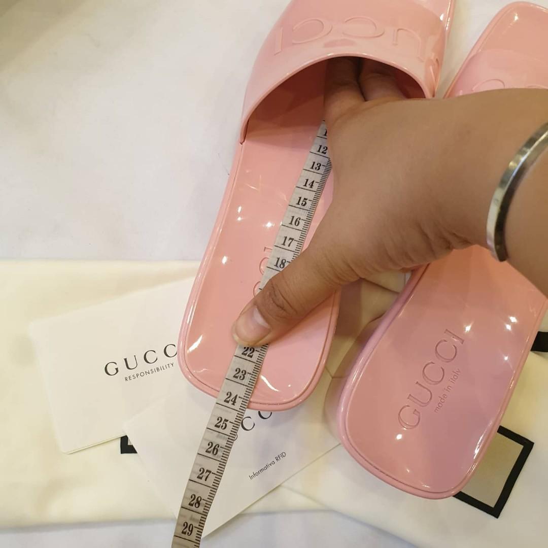 Pastel gucci slides clearance