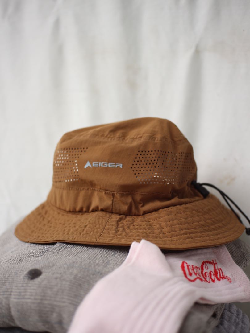Bucket Hat Eiger, Fesyen Pria 