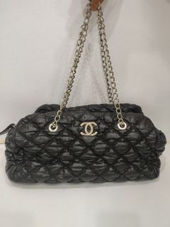 (Category: ) located in . Submitted by real_luxe (Listing ID 1080122105, Image 1). Description: .