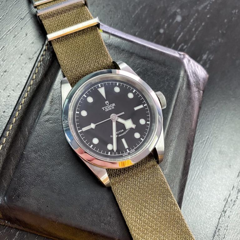 Tudor black bay 41 nato strap top