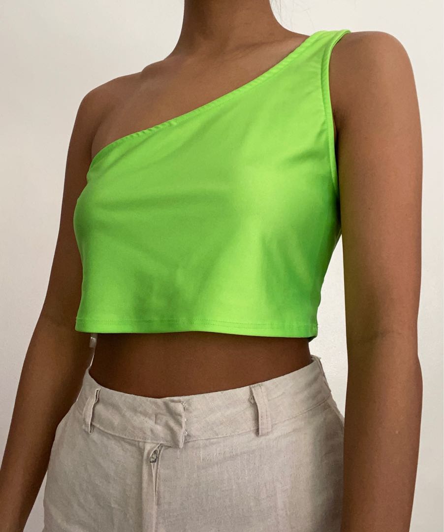 plus size thumb hole shirts