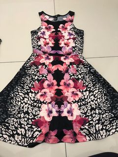 (Category: ) located in . Submitted by preloved_trinkets (Listing ID 1080115709, Image 1). Description: .