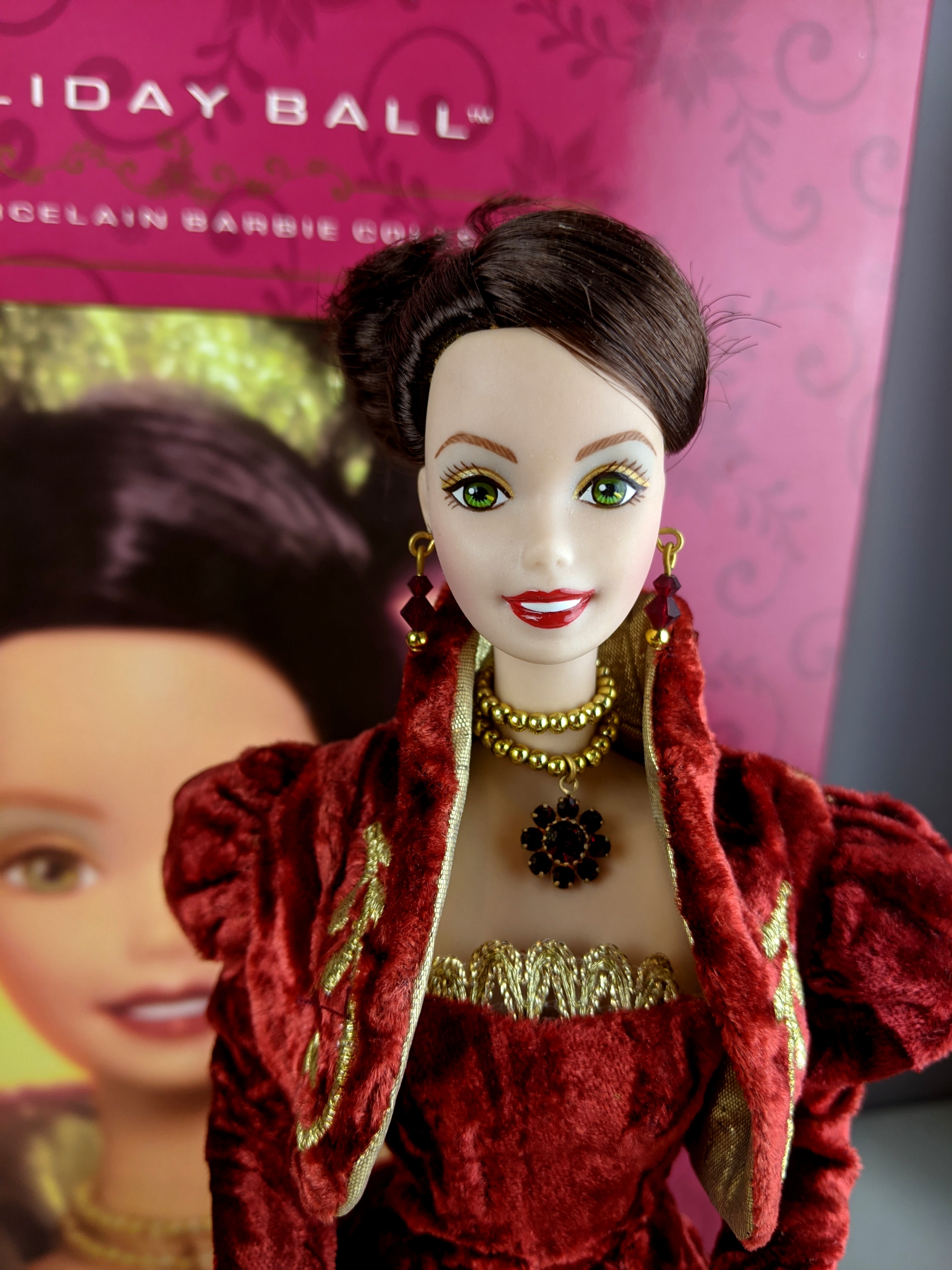 Holiday ball porcelain online barbie doll 1997