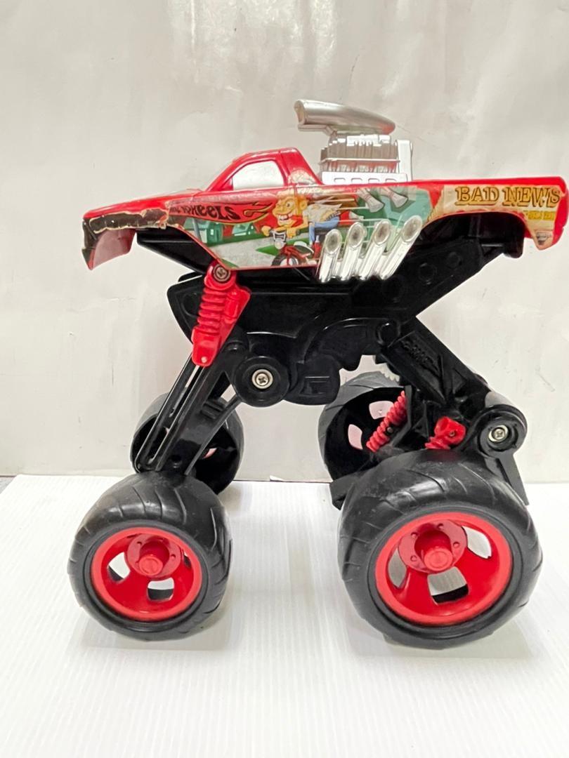 Hot Wheels Monster Jam Mega Air Jumper, Hobbies & Toys, Toys & Games on