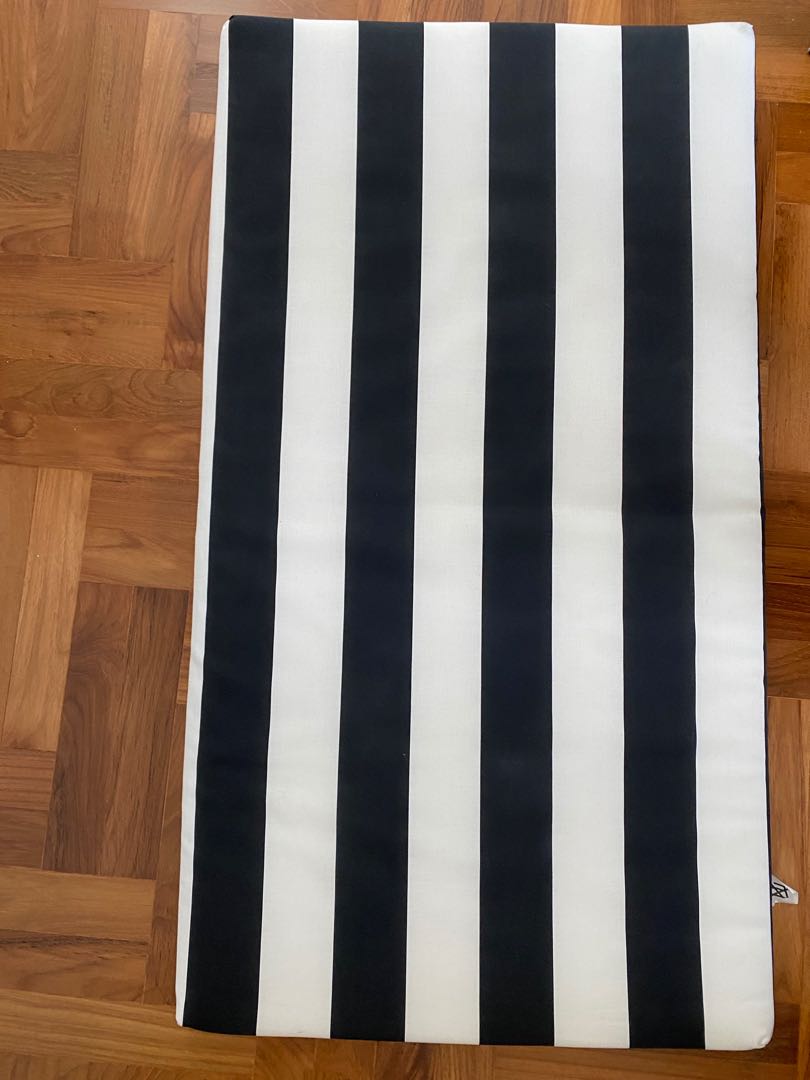 Ikea black and white cushioned mat, Furniture & Home Living, Home Decor