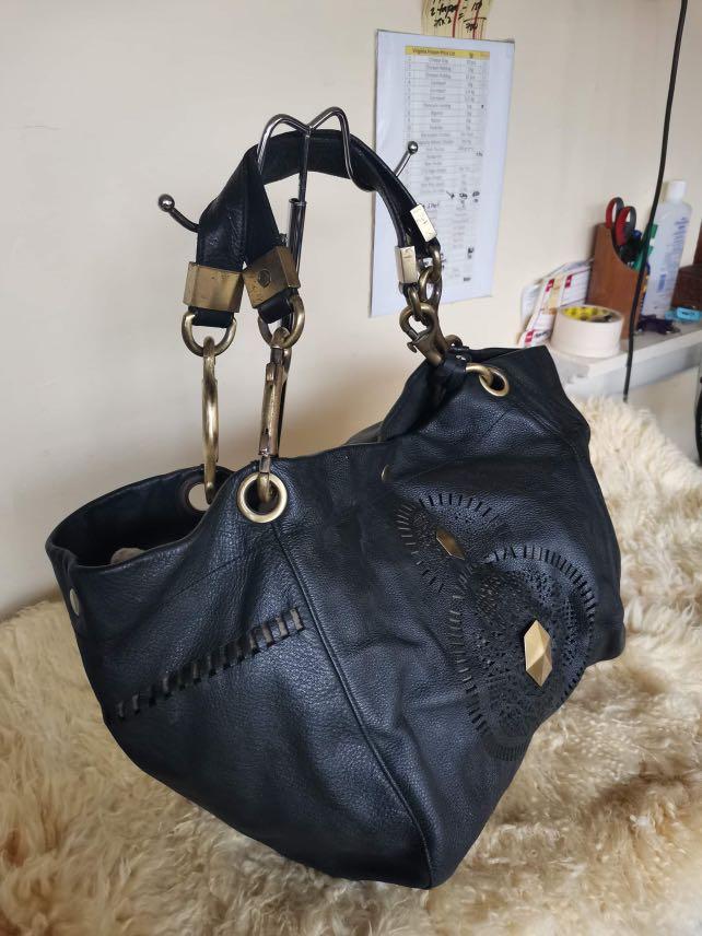 Valencia store bag price