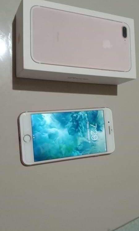 Iphone 7plus (Category: iPhone 7 Series) located in Angono. Submitted by katzreena (Listing ID 1080006962, Image 2). Description: Iphone 7 plus 32gb Battery 79% Lady owned 95 % Smooth No ISSUE OPEN LINE With Charger / Box 9,000.