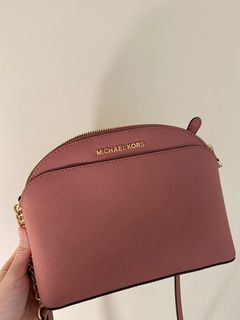 （分類：）位於 。 由 kmhohoho 提交（商品編號 1080117815，圖片 1）。簡介： 。