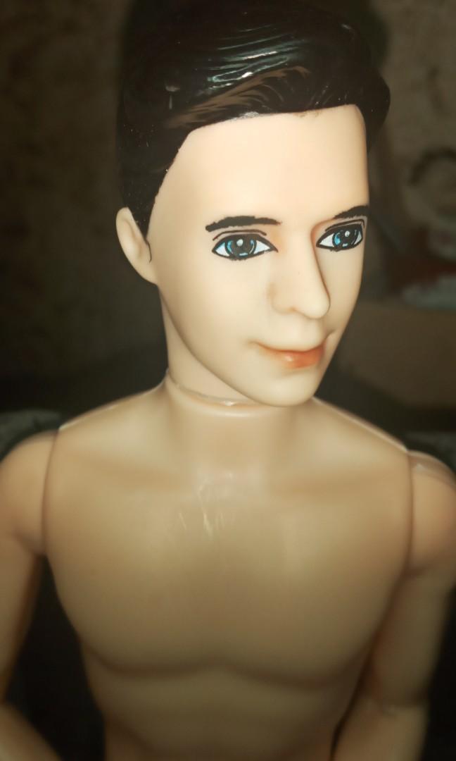Jointed ken doll clearance