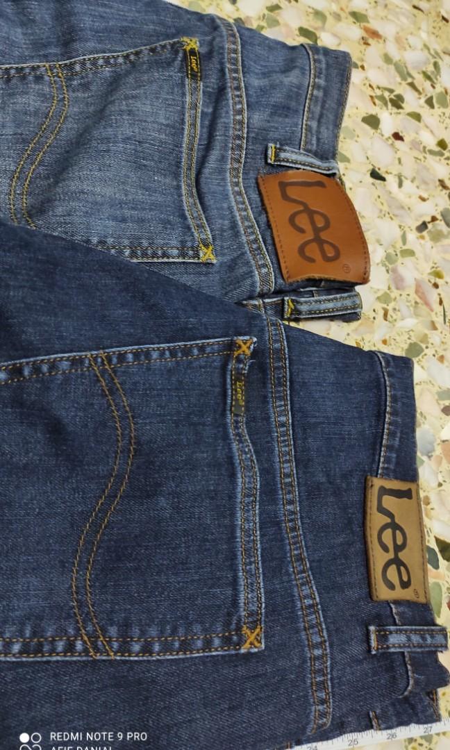 Lee brand jeans. waist33.. Selling 2pairs, Women's Fashion, Bottoms, Jeans  & Leggings on Carousell