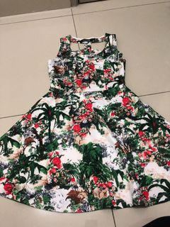 (Category: ) located in . Submitted by preloved_trinkets (Listing ID 1080115044, Image 1). Description: .