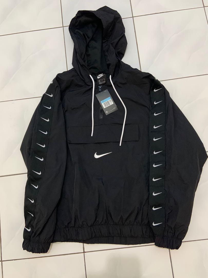 Nike hotsell taped windbreaker