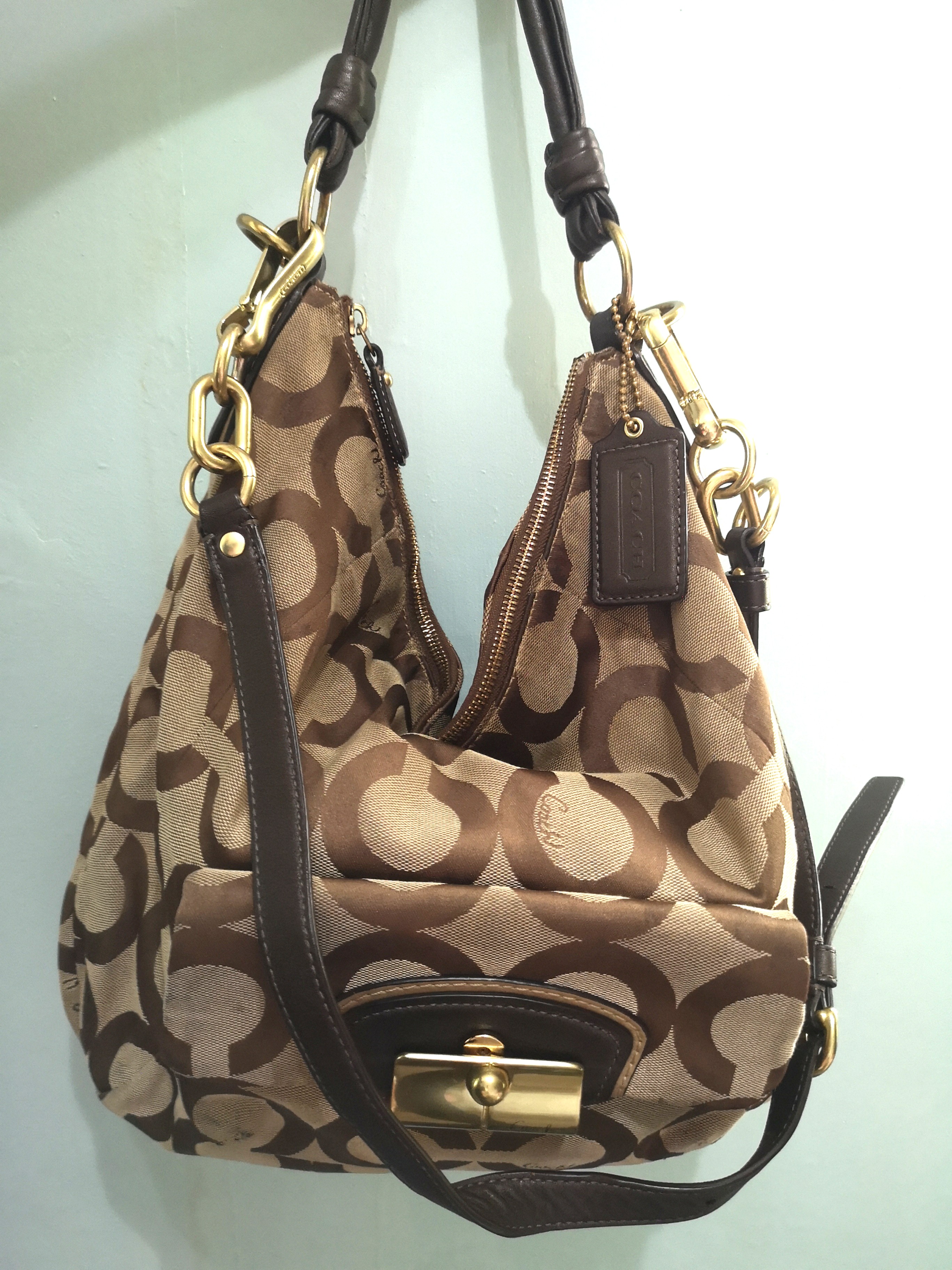 Coach large online hobo bag