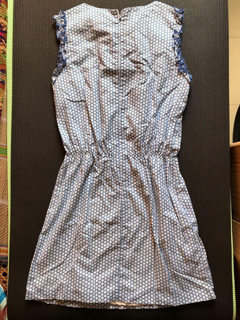 Polkadot dress - Blue white (Category: Dresses) located in Los Banos. Submitted by lestralmazan (Listing ID 1080021041, Image 1). Description: Shipping c/o buyer.