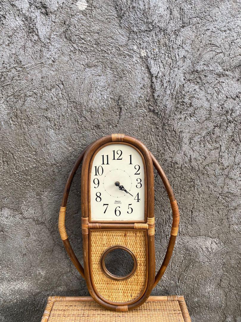rattan display clock (NOT WORKING) display only (Category: Wall Decor) located in Manila. Submitted by annie_annie83 (Listing ID 1080019383, Image 1). Description: .