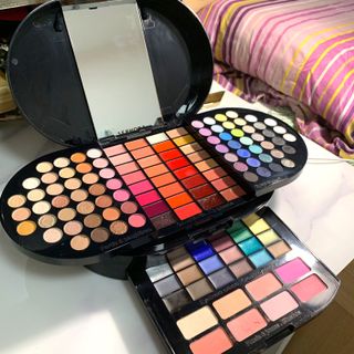 （分類：）位於 。 由 pompompuddin 提交（商品編號 1080142844，圖片 1）。簡介： 。