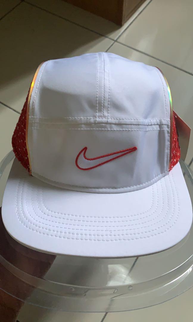 supreme x nike cap