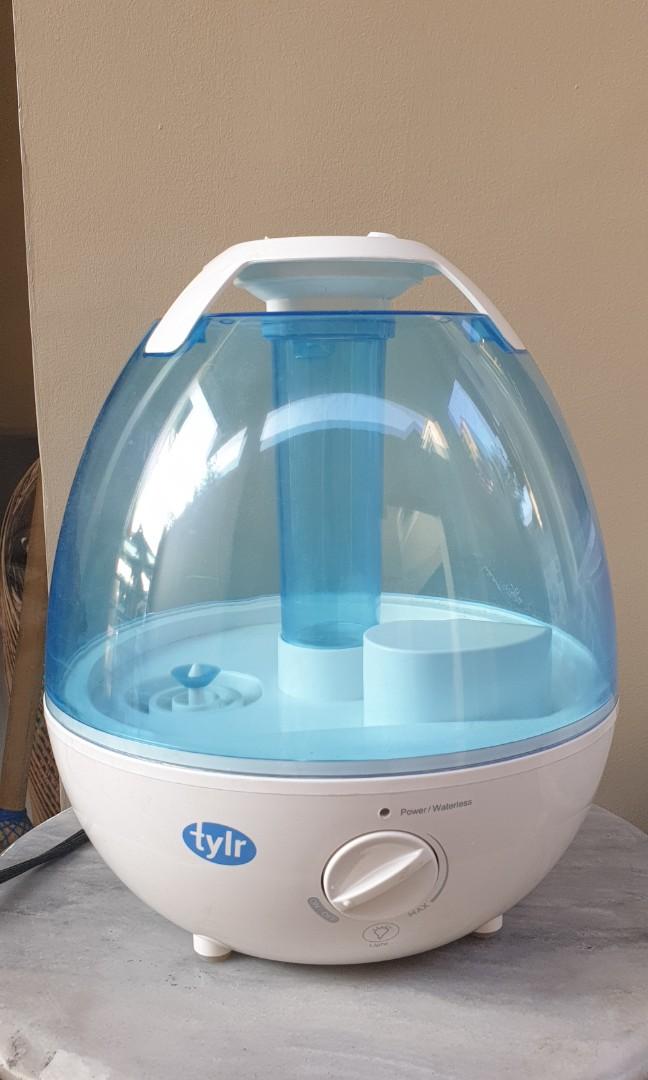 Tylr Cool Mist Air Humidifier (Category: Air Purifiers & Dehumidifiers) located in Manila. Submitted by zandre615 (Listing ID 1080080200, Image 3). Description: Tylr cool mist air humidifier Relieve symptoms of Congestion, cough and cold Dry, itcht eyes or skin Chapped lips, restless sleep.