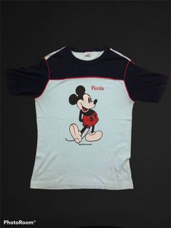 (Category: ) located in . Submitted by Wonderfuloldtees (Listing ID 1080049366, Image 1). Description: .