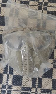 （分類：）位於 。 由 kevin_852 提交（商品編號 1075842182，圖片 1）。簡介： 。