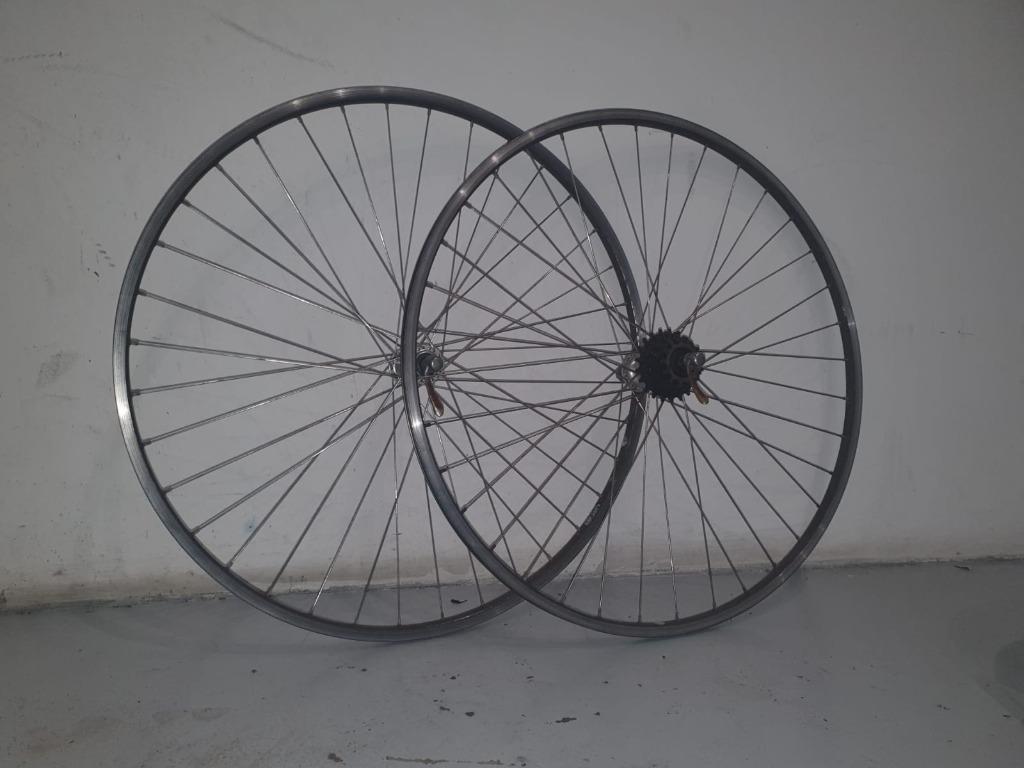 Vintage hotsell 700c wheelset