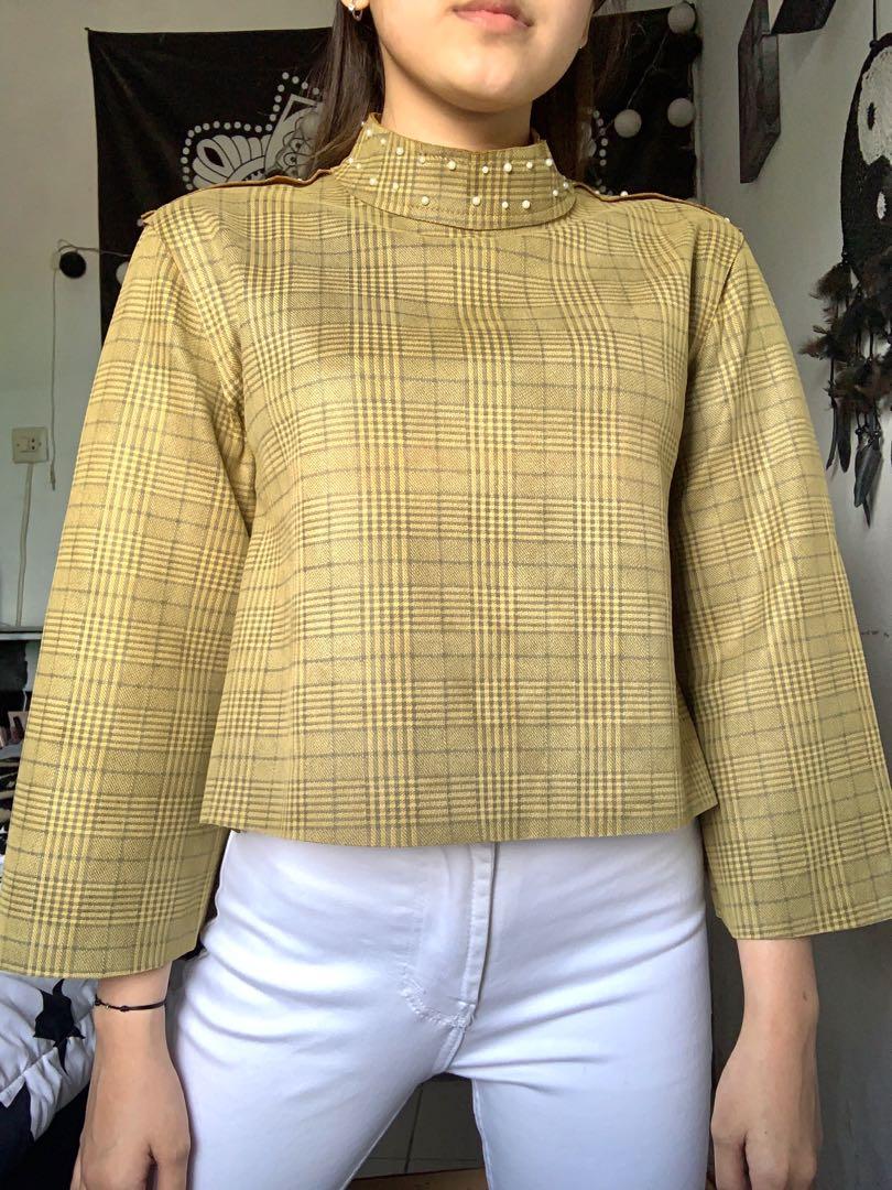 Yellow crop blouse Clearance