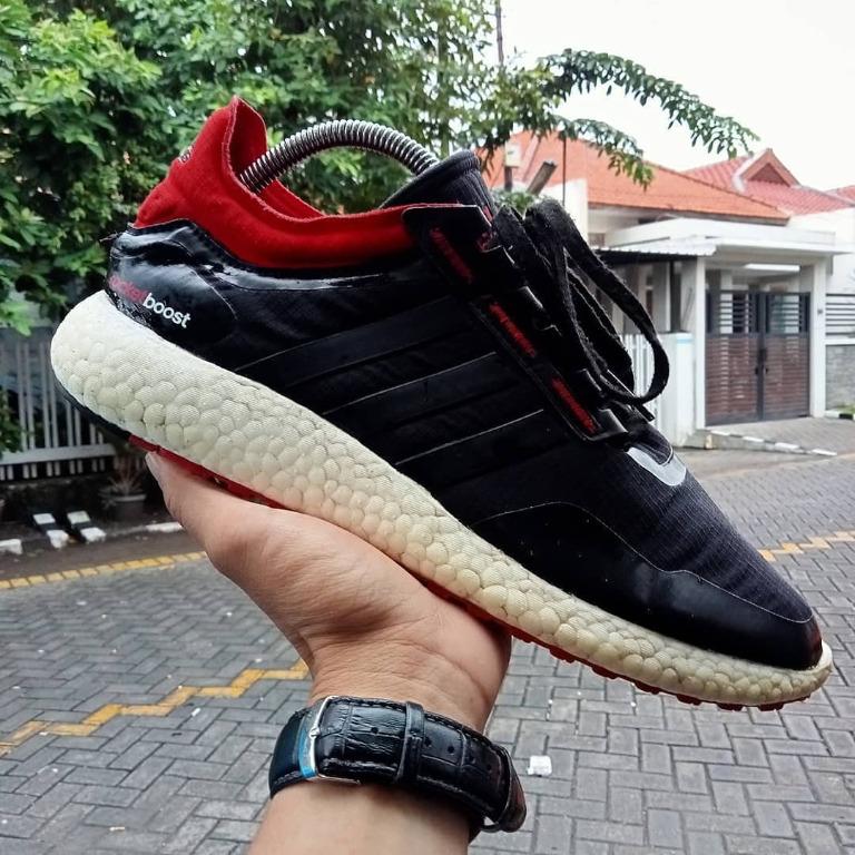 ADIDAS ROCKET BOOST Fesyen Pria Sepatu Sneakers di Carousell