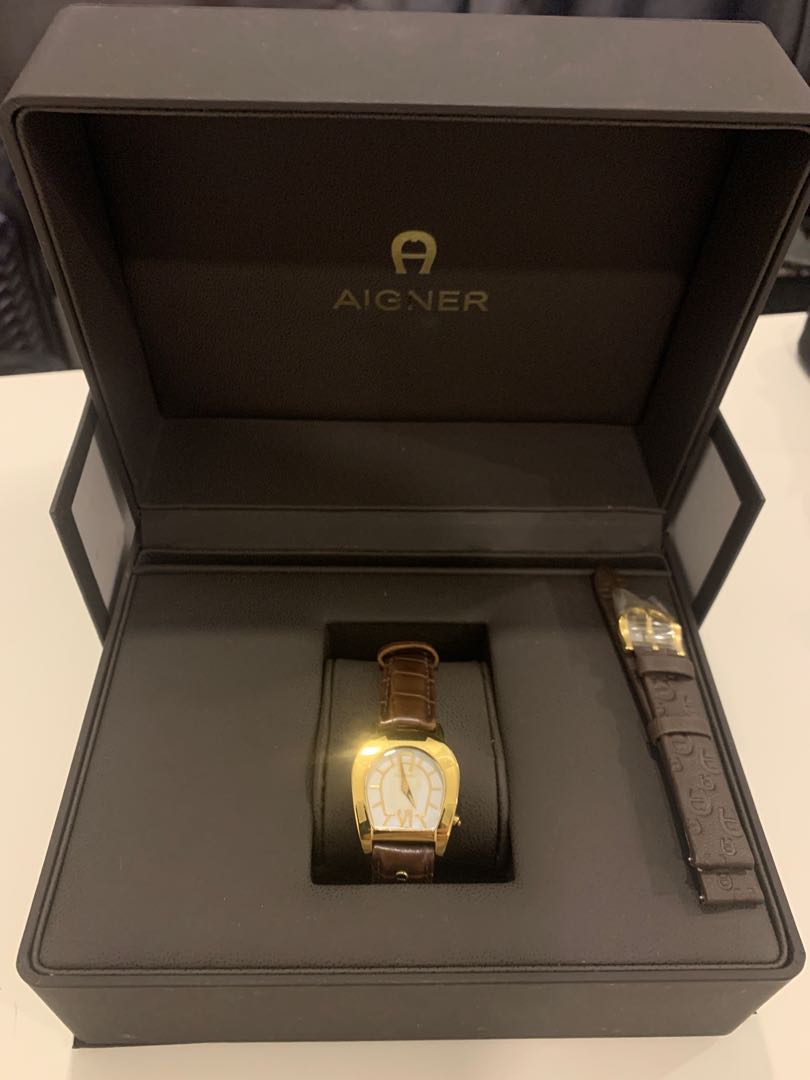 Aigner hotsell women's watch