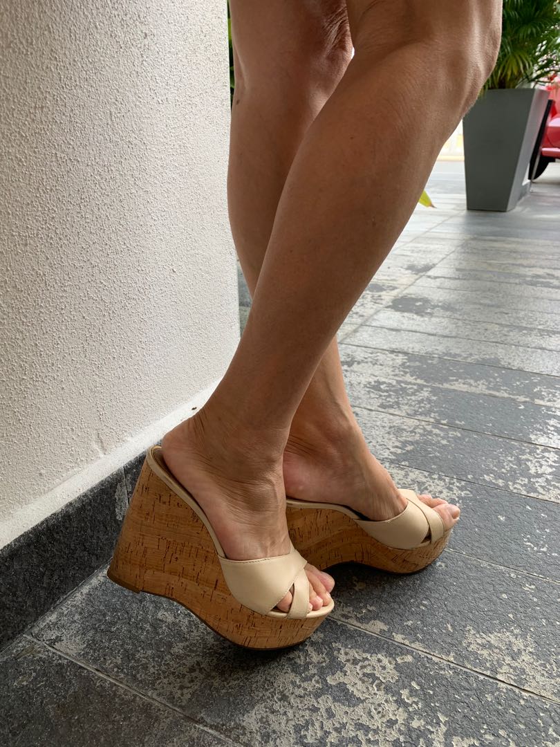 Aldo best sale cork wedges