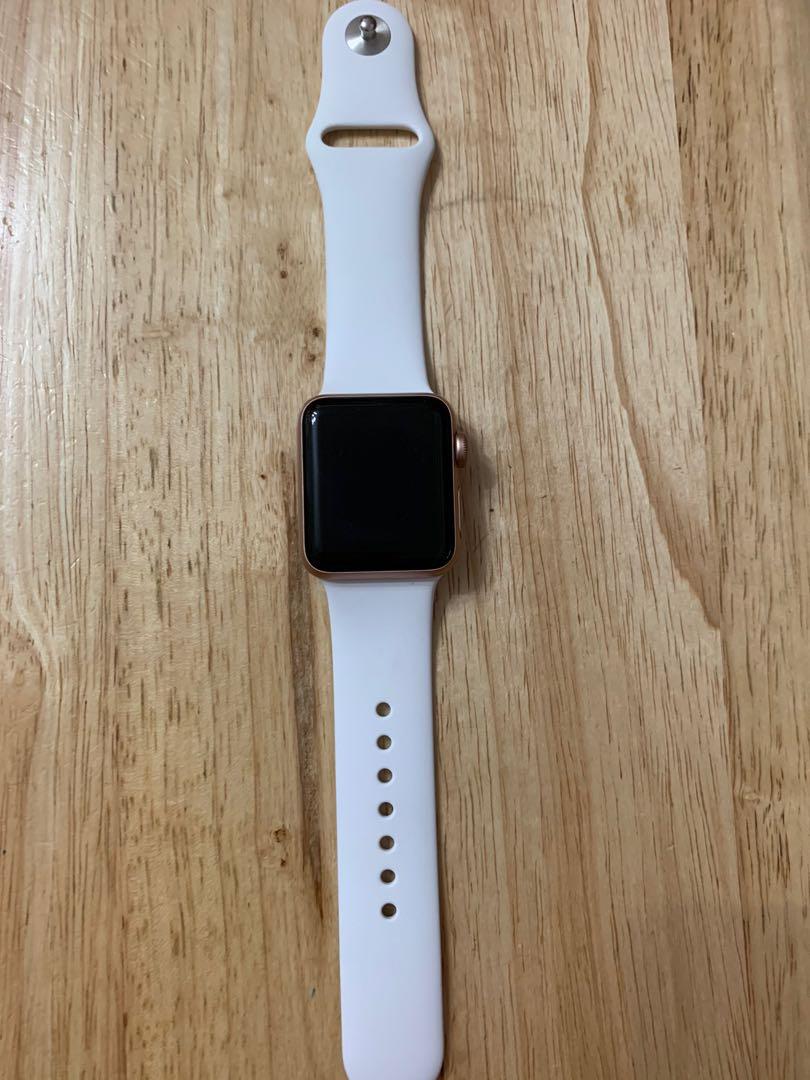 95%new apple watch series 3 nike gps+cellular lte 38mm 銀色, 手提電話,  智能穿戴裝置及智能手錶- Carousell
