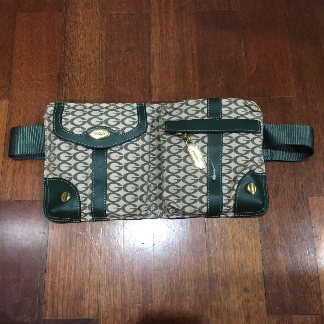 Authentic Guess Waist Bag, Women's Fashion, Bags & Wallets, Crossbody Bags on Carousell
