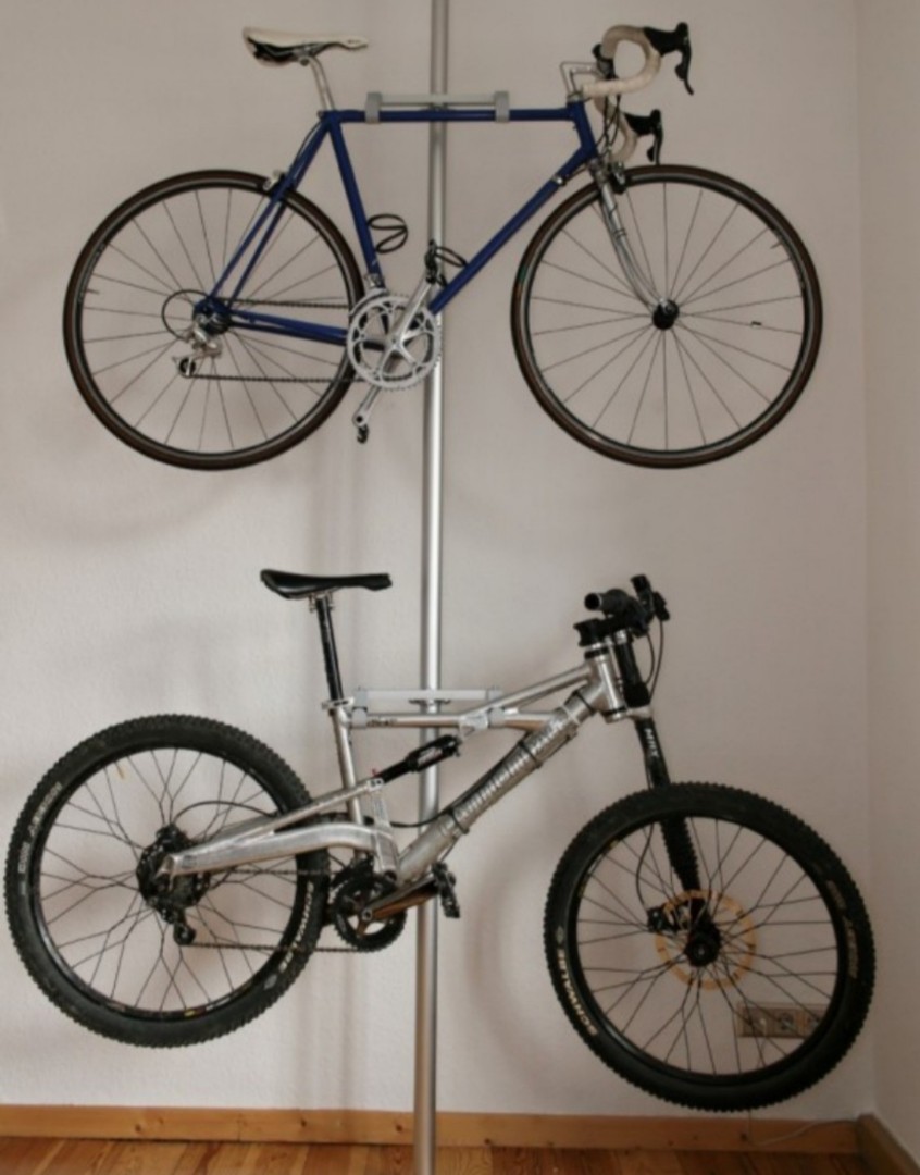 Bike wall mount without drilling store