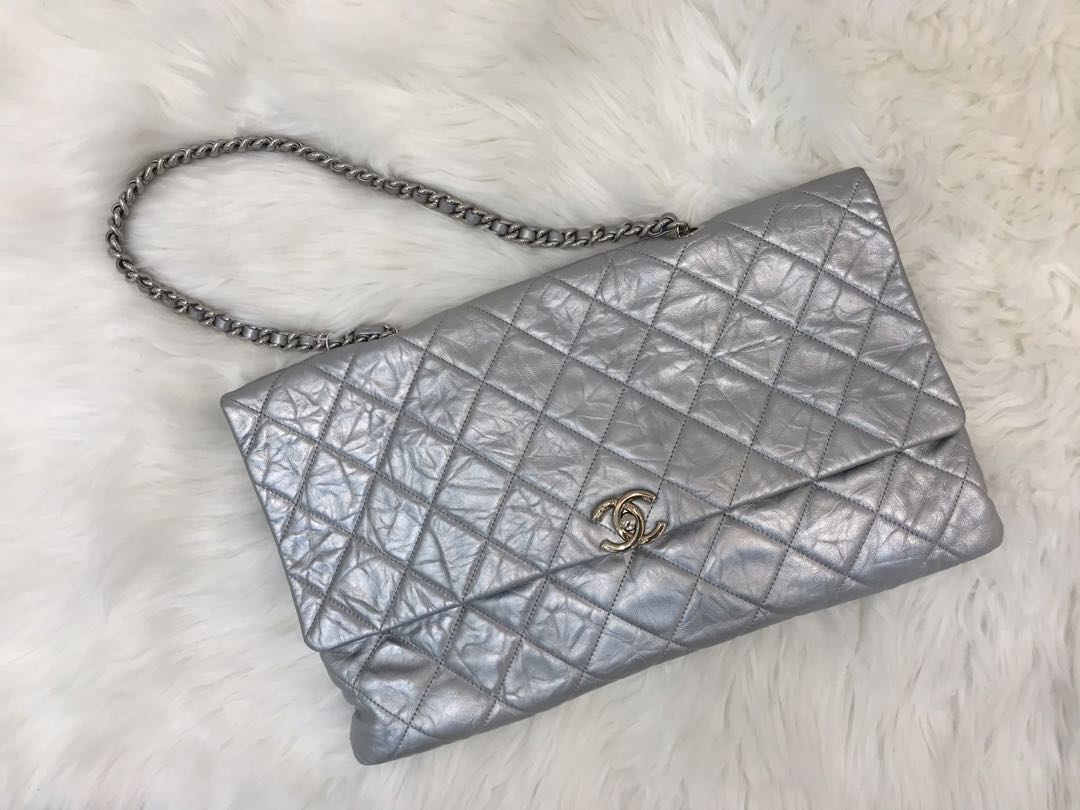 CHANEL Metallic Crackled Calfskin Quilted Large Big Bang Hobo Silver  1234592