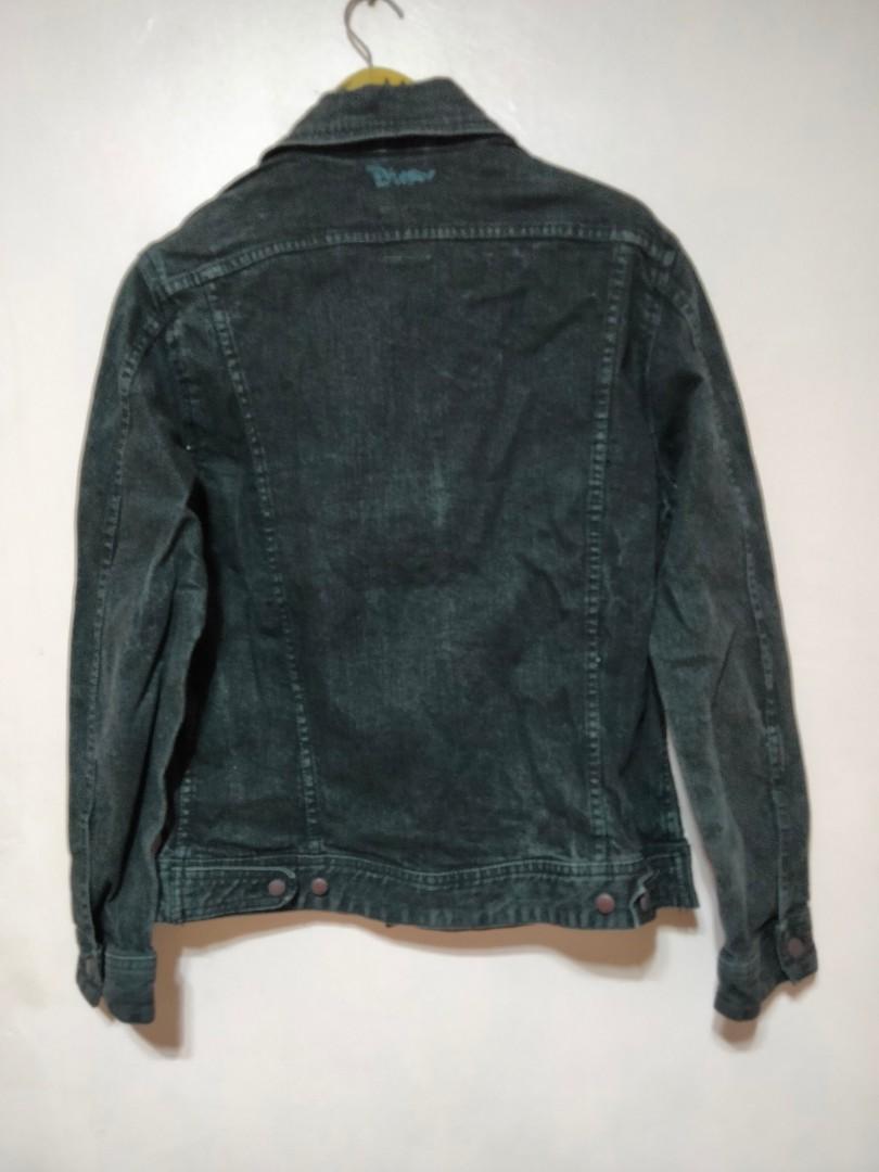Diesel jacket (Category: Coats, Jackets and Outerwear) located in General Santos City (Dadiangas). Submitted by cold_stone721 (Listing ID 1080292747, Image 2). Description: 17" shoulder, 21" pit, 26" tip-to-tip, 24.5" sleeve. Diesel jacket. very good condition. issue: cut tag and missing 1 zip handle. P850 shipped. MOP: Gcash.