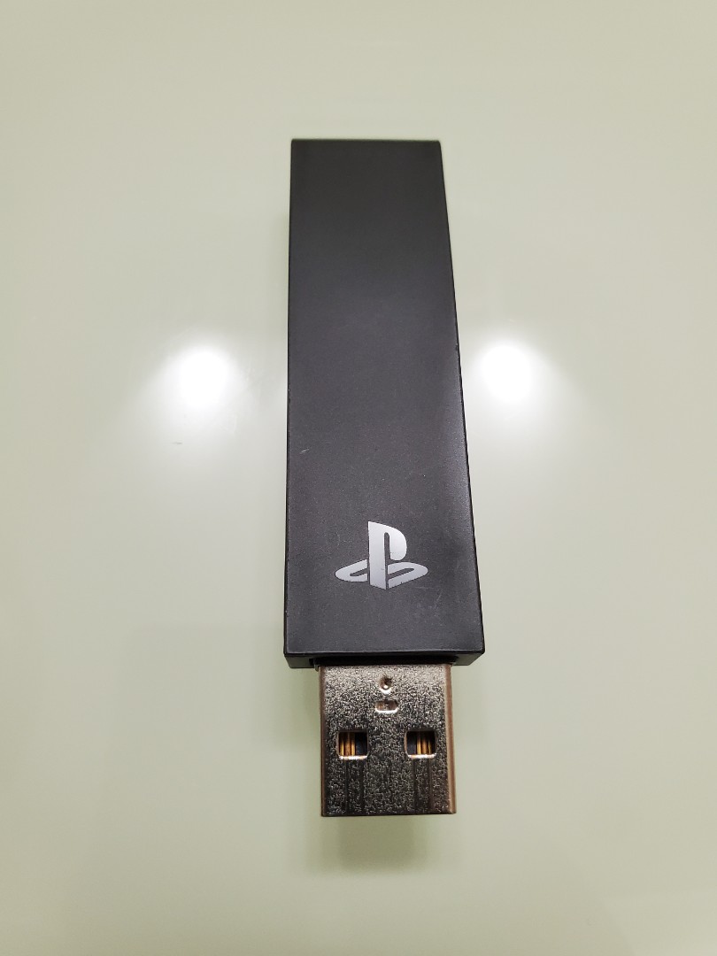 DualShock 4 (DS4) USB 無線轉接器 Wireless Adapter, 電子遊戲, 遊戲機配件, 充電綫及充電器 ...